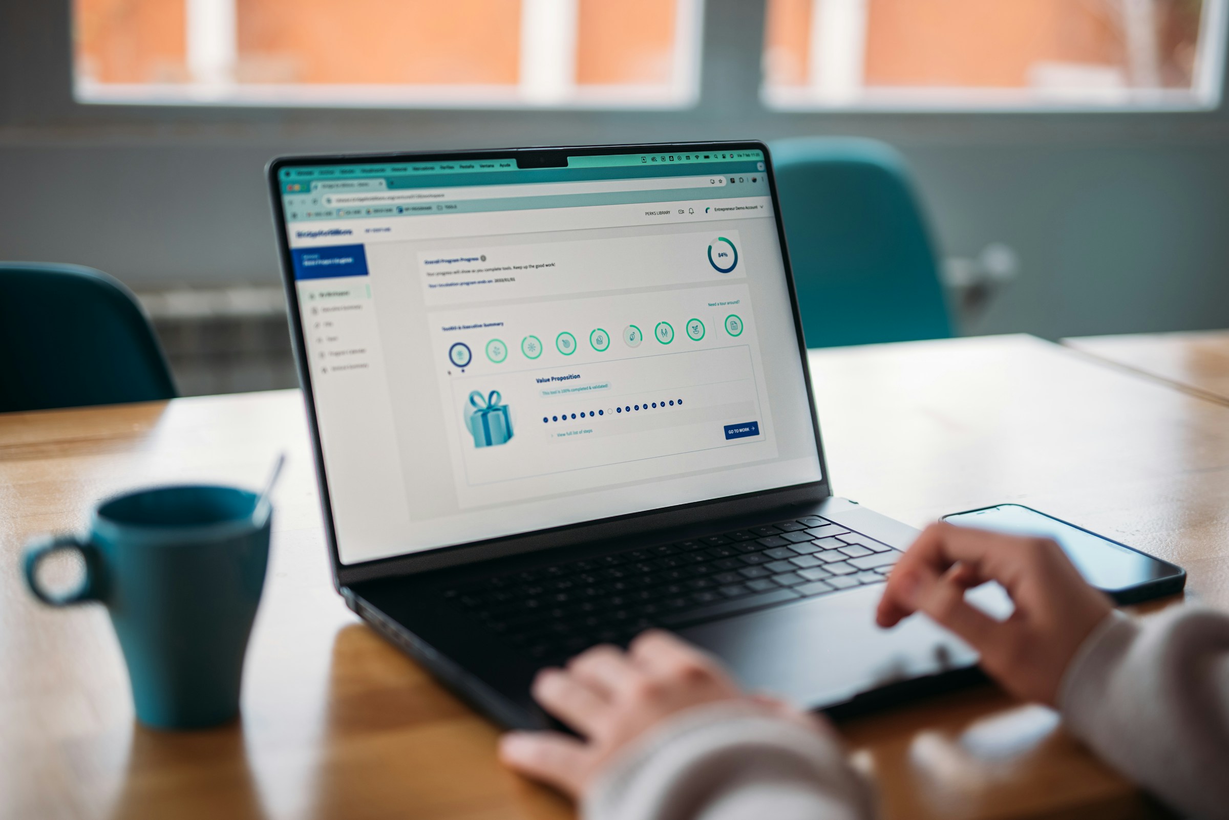 From Side Hustle to Serious Sales: Choosing the Right E-commerce Platform for Growth